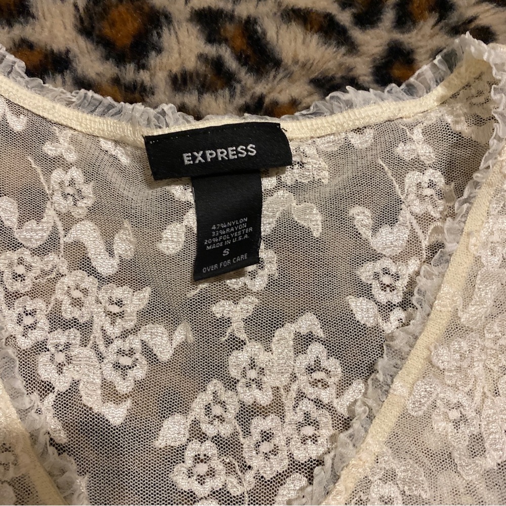 Lace blouse - Picture 4 of 4
